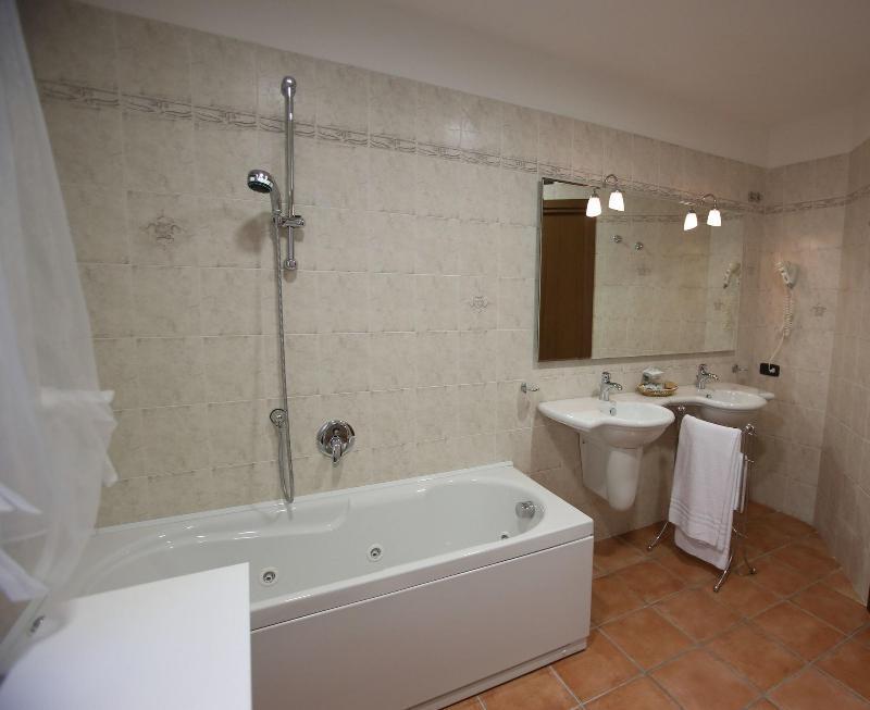 Hotel Ristorante Al Brunello Di Montalcino Zewnętrze zdjęcie