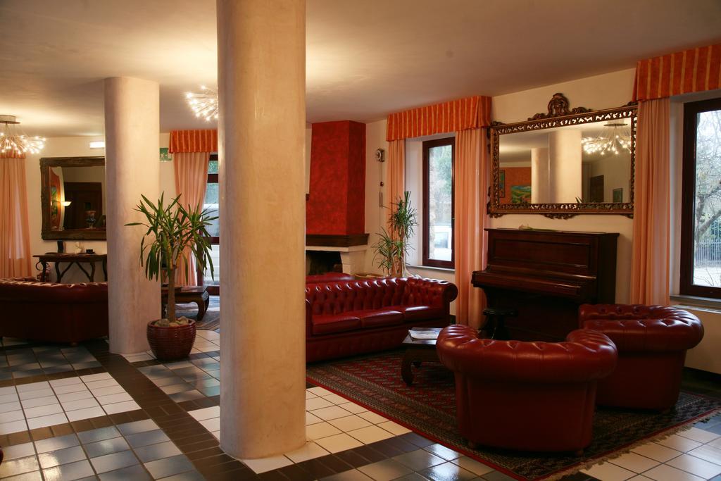Hotel Ristorante Al Brunello Di Montalcino Zewnętrze zdjęcie
