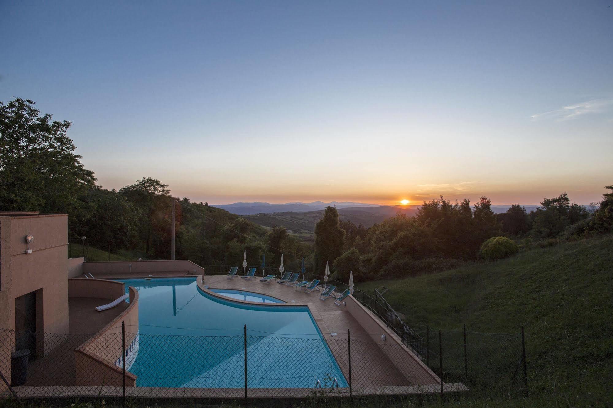 Hotel Ristorante Al Brunello Di Montalcino Zewnętrze zdjęcie